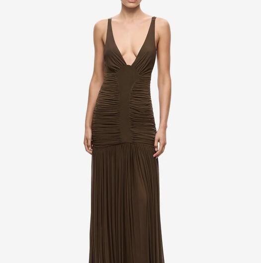 Find Dresses for Hire in Townsville | Dress Hire | Designerex Find Dresses for Hire in Townsville | Dress Hire | Designerex