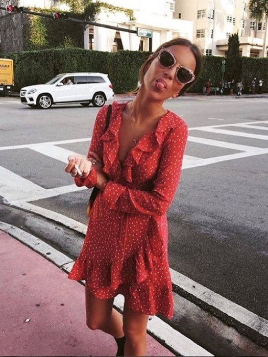 Hire a Red Realisation Par