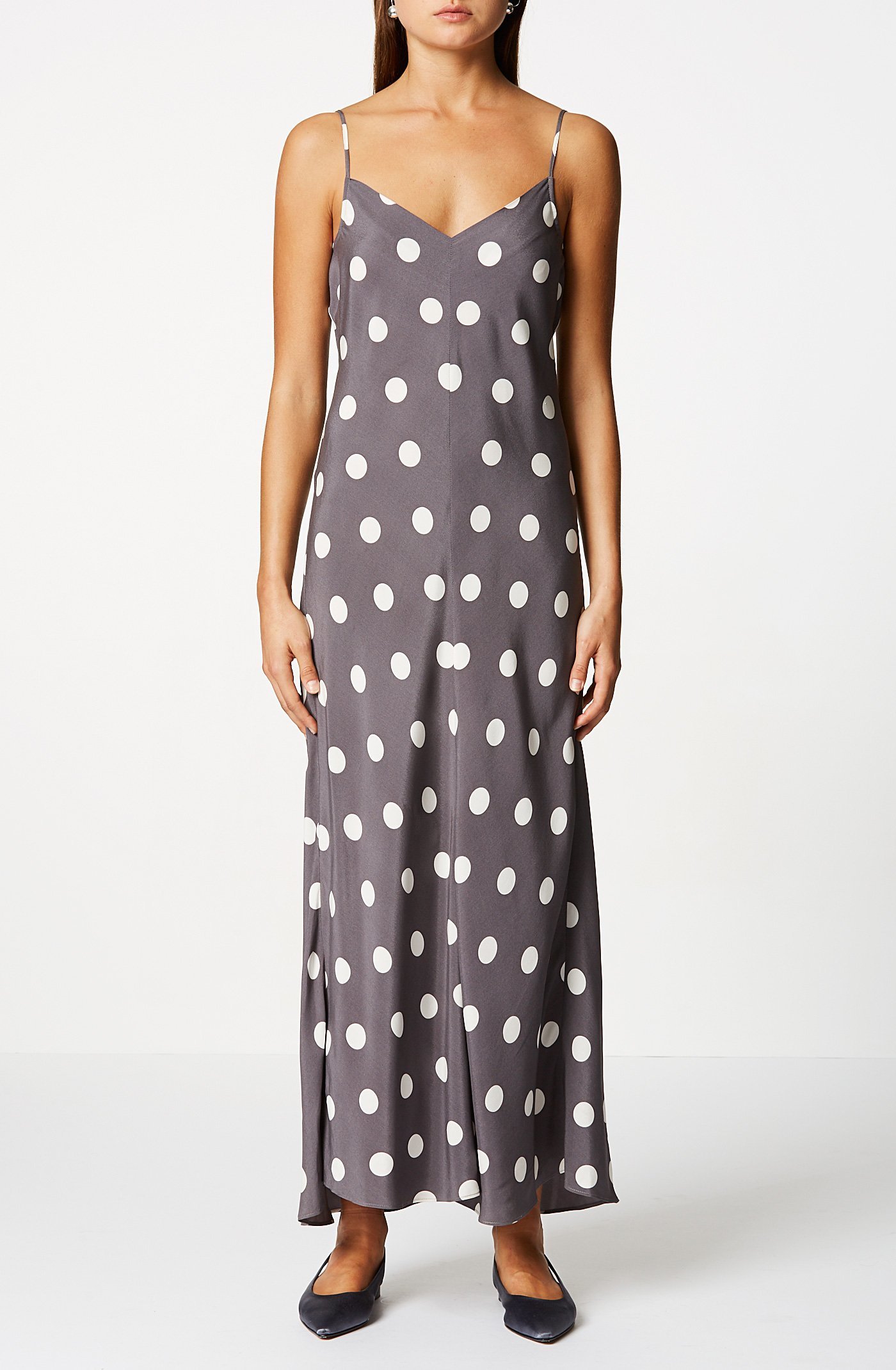 Hire a Grey Scanlan Theodore