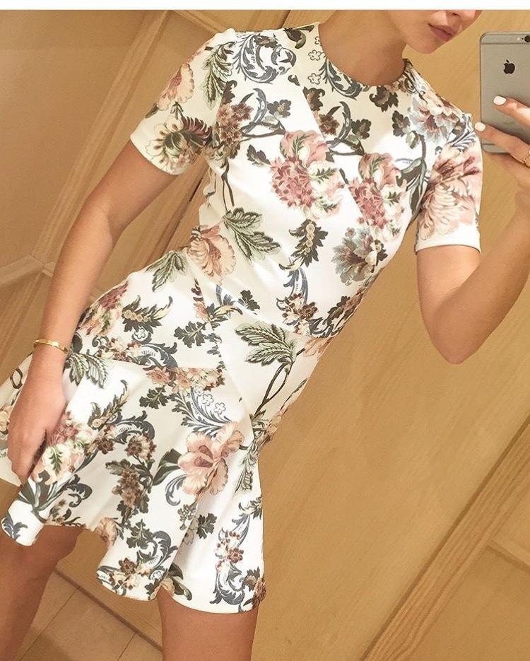 Borrow a Lover The Delilah Flower Scuba Ss Dress