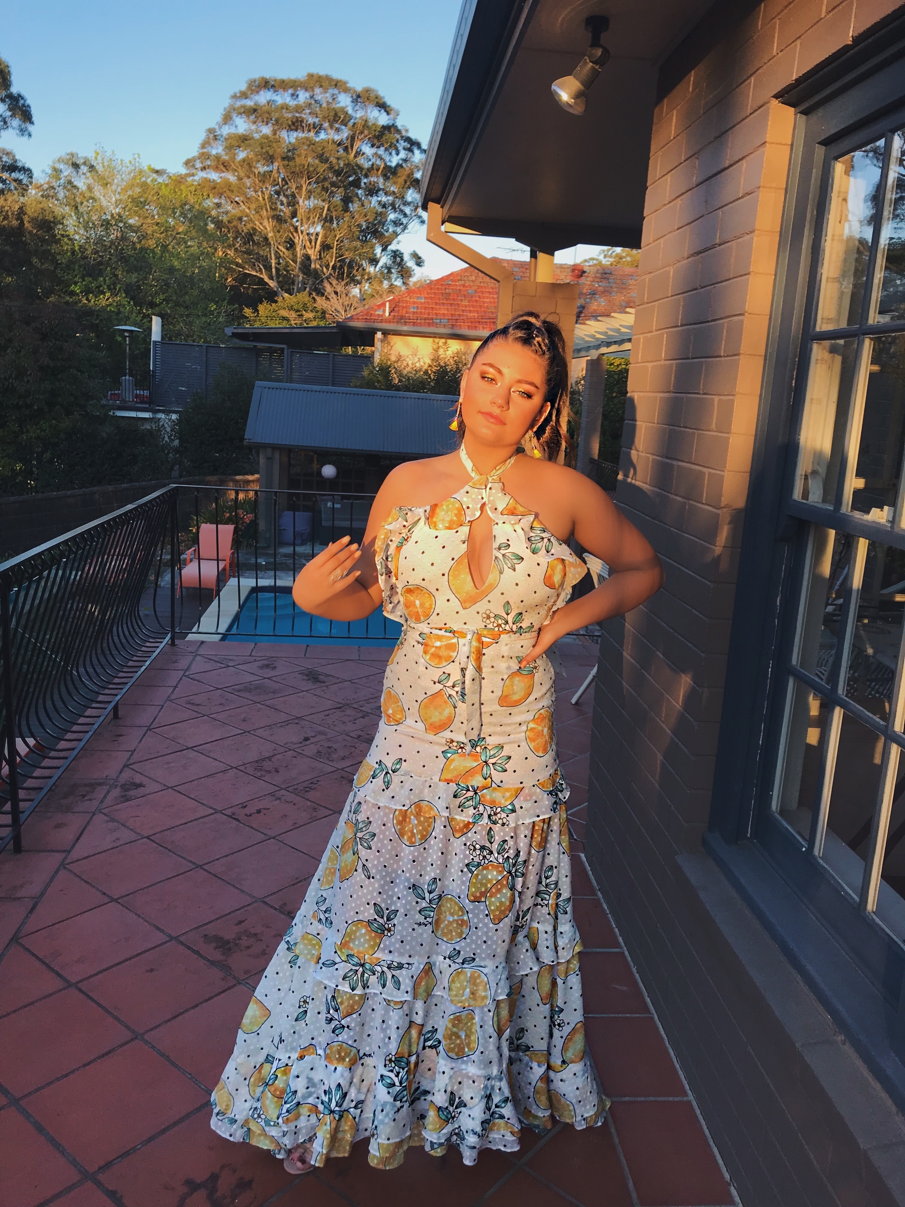 Rental Sabo Skirt Radhi Lemon Dress