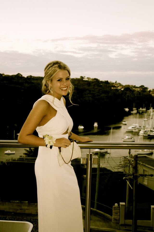 For rent a Alex Perry Dress