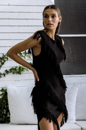 Formal rental Black Maurie & Eve