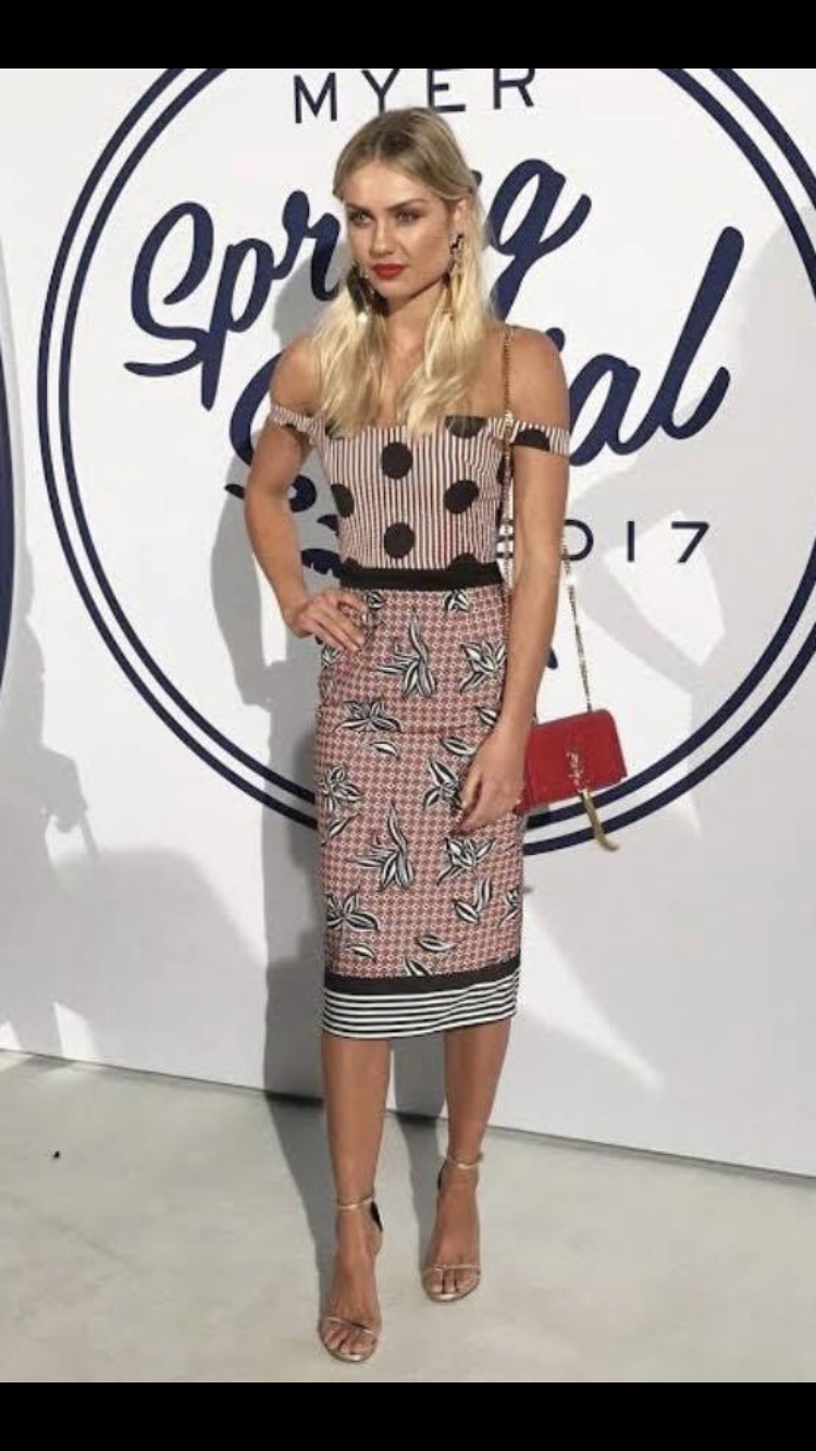 Designer rental Red Asilio