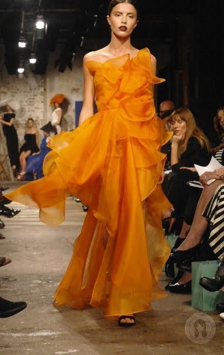 Carla Zampatti Orange to loan