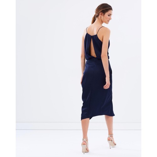 Camilla And Marc Navy to rent