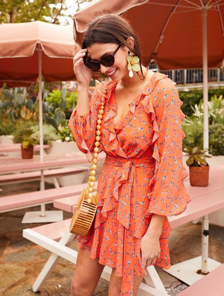 Talulah Orange to borrow