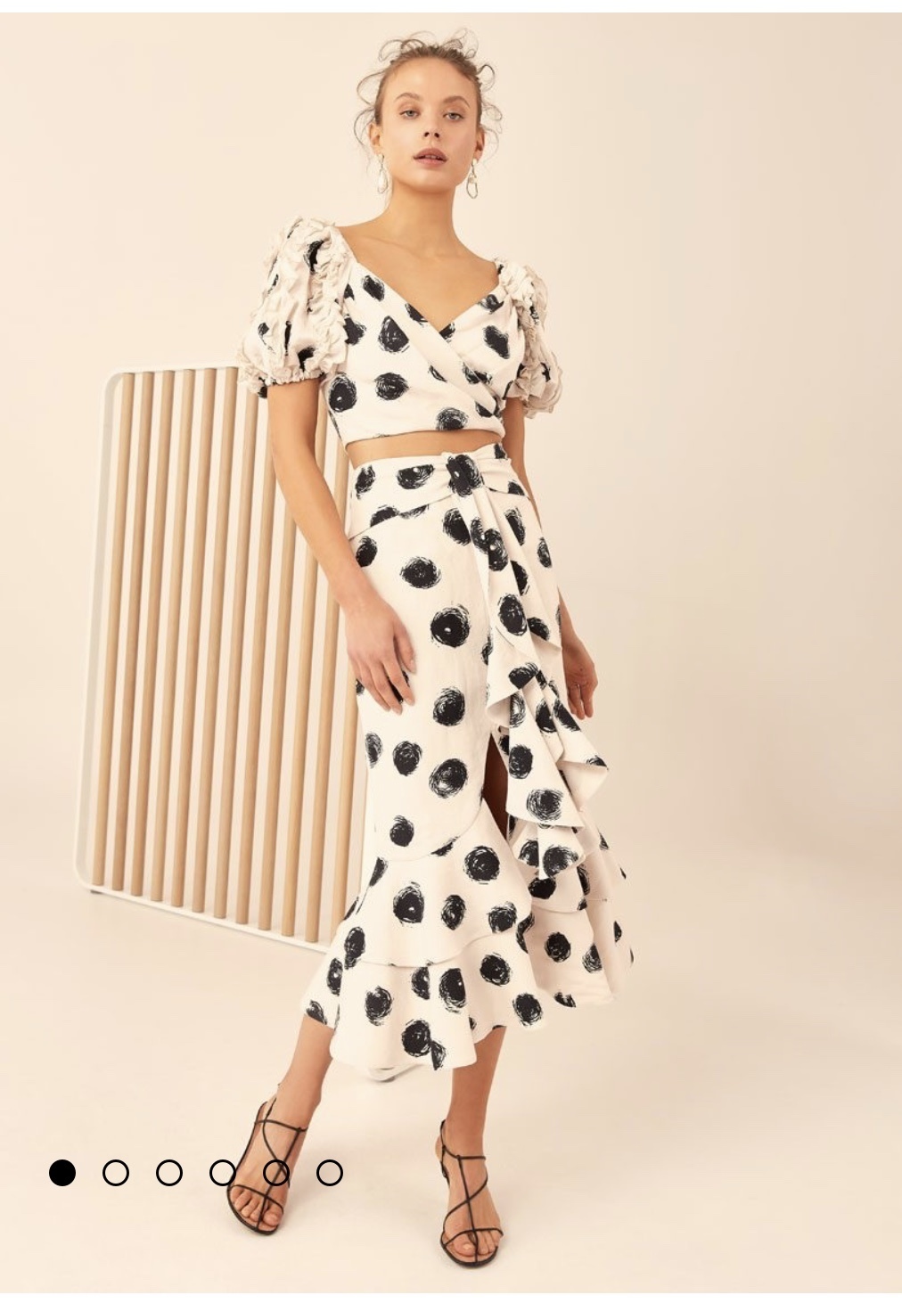 Hire a Other C/Meo Collective