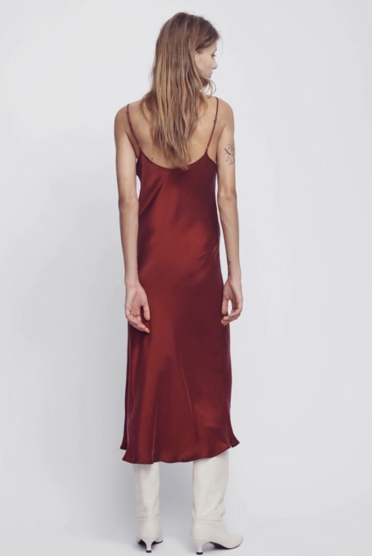 Designer rental Red Silk Laundry