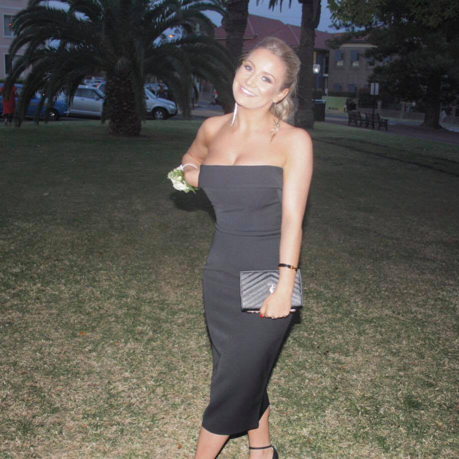 Cheap designer Red Alex Perry