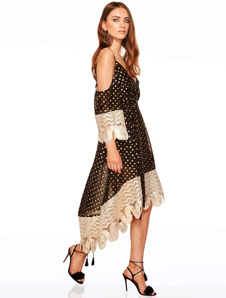 Formal rental Talulah Seamstress