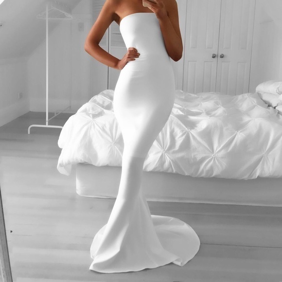 Formal rental White Nookie