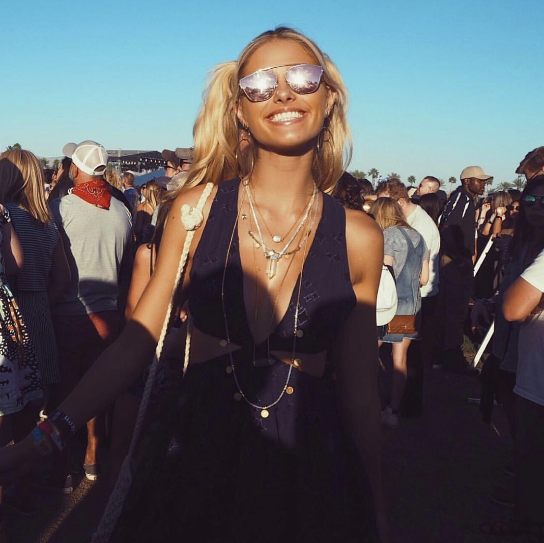 Hire a Navy Bec & Bridge