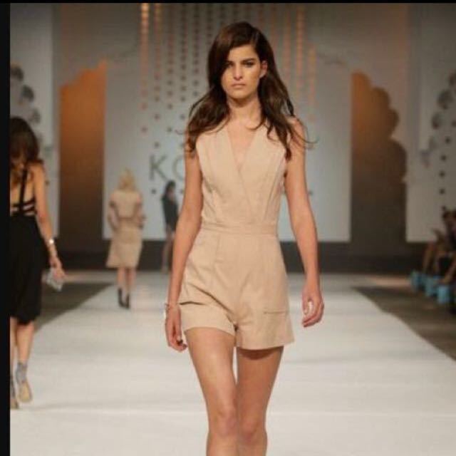 Kookai Beige to loan