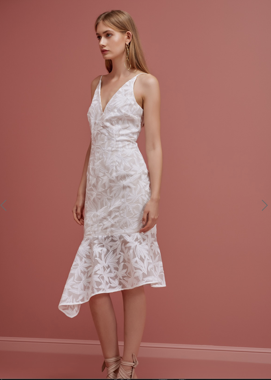 Affordable White Keepsake The Label