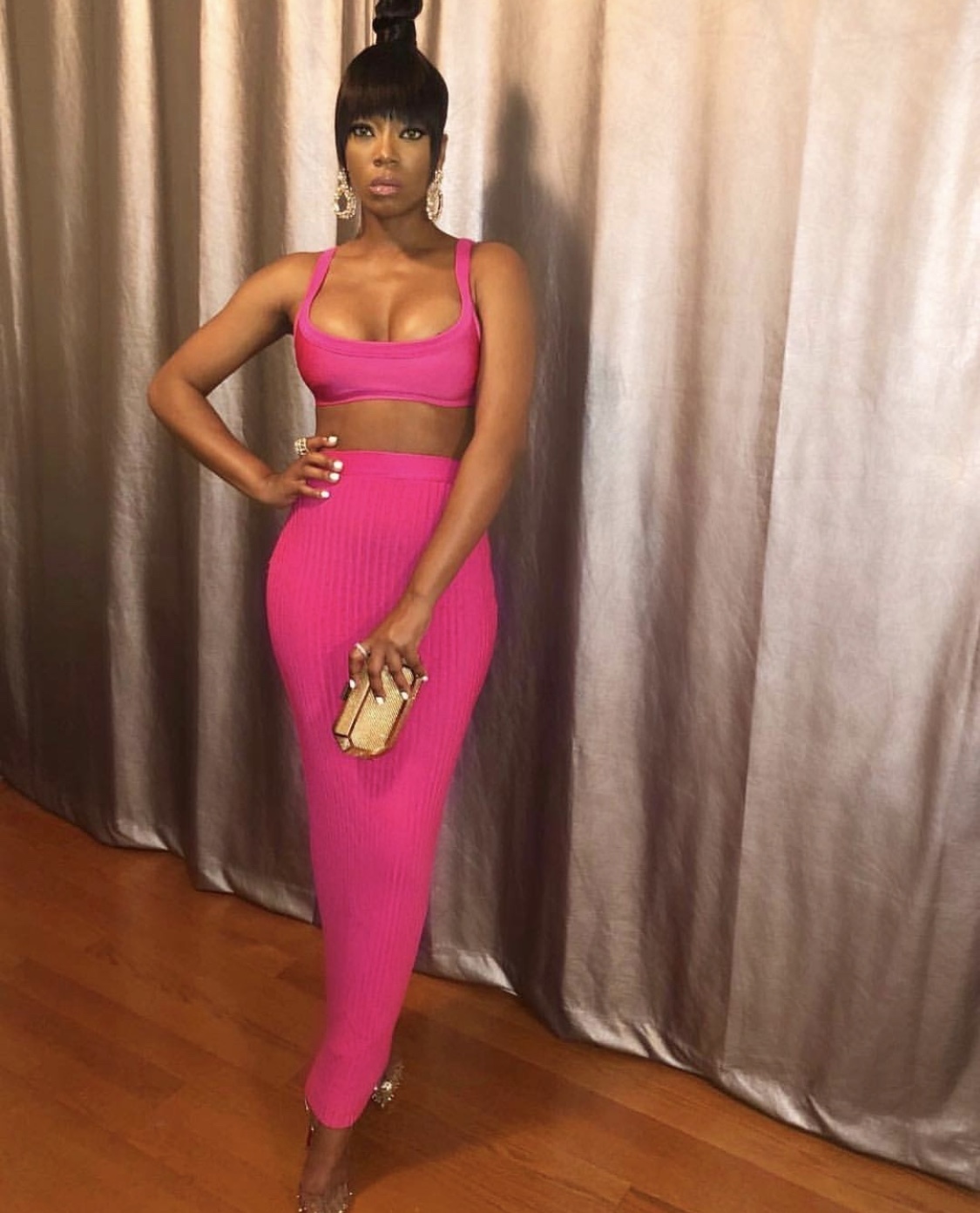 House Of Cb Pink to lend