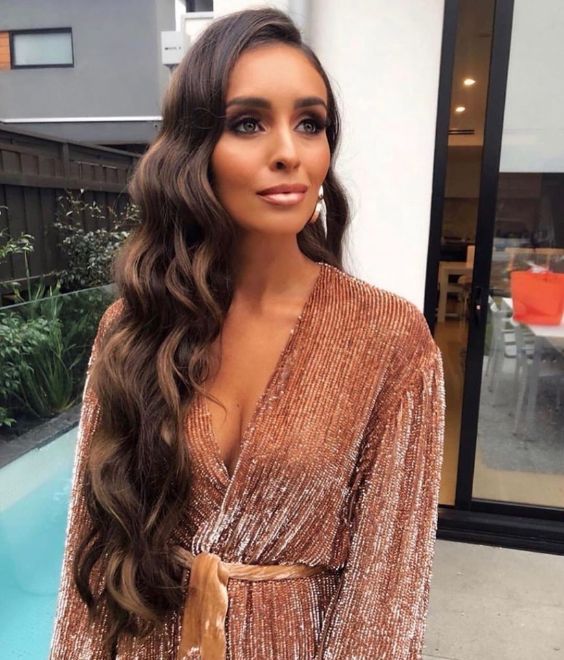 Retrofete Brown rental