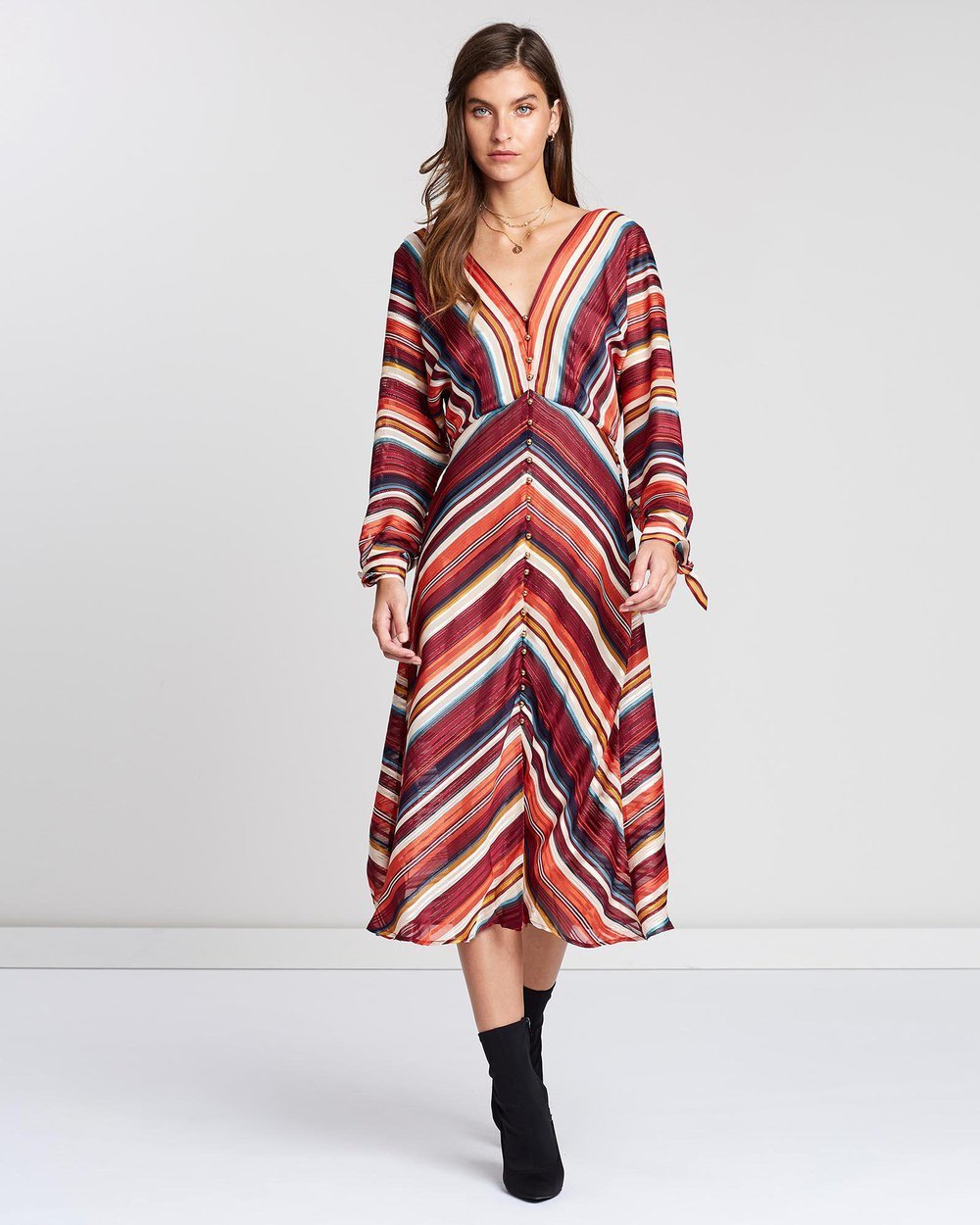 Borrow a Elliatt Edie Dress