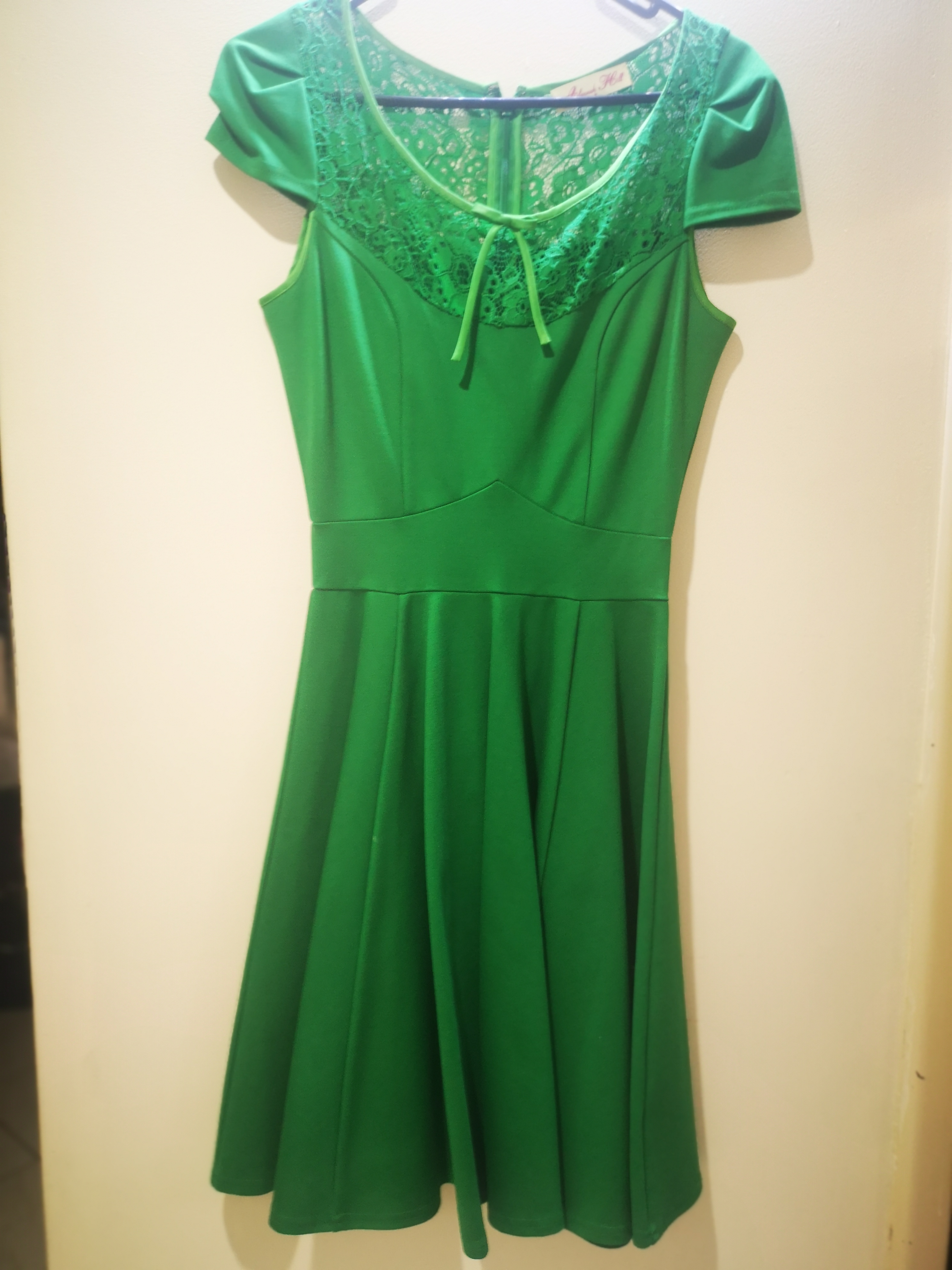 Formal rental Green Alannah Hill