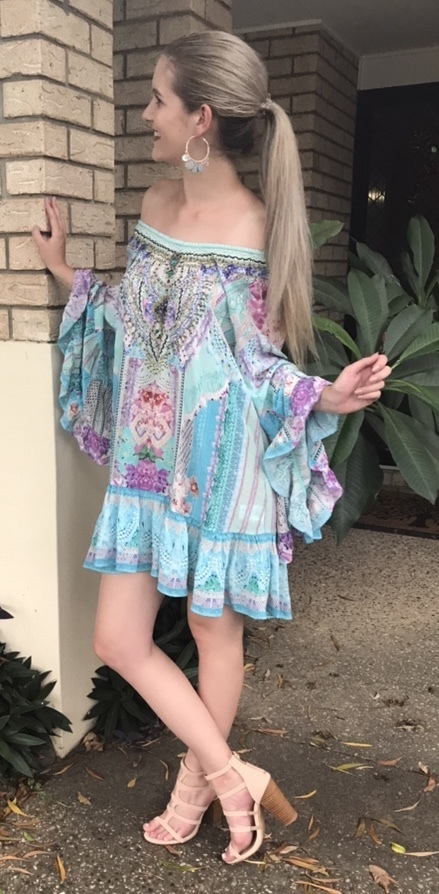 Camilla Blue for lend