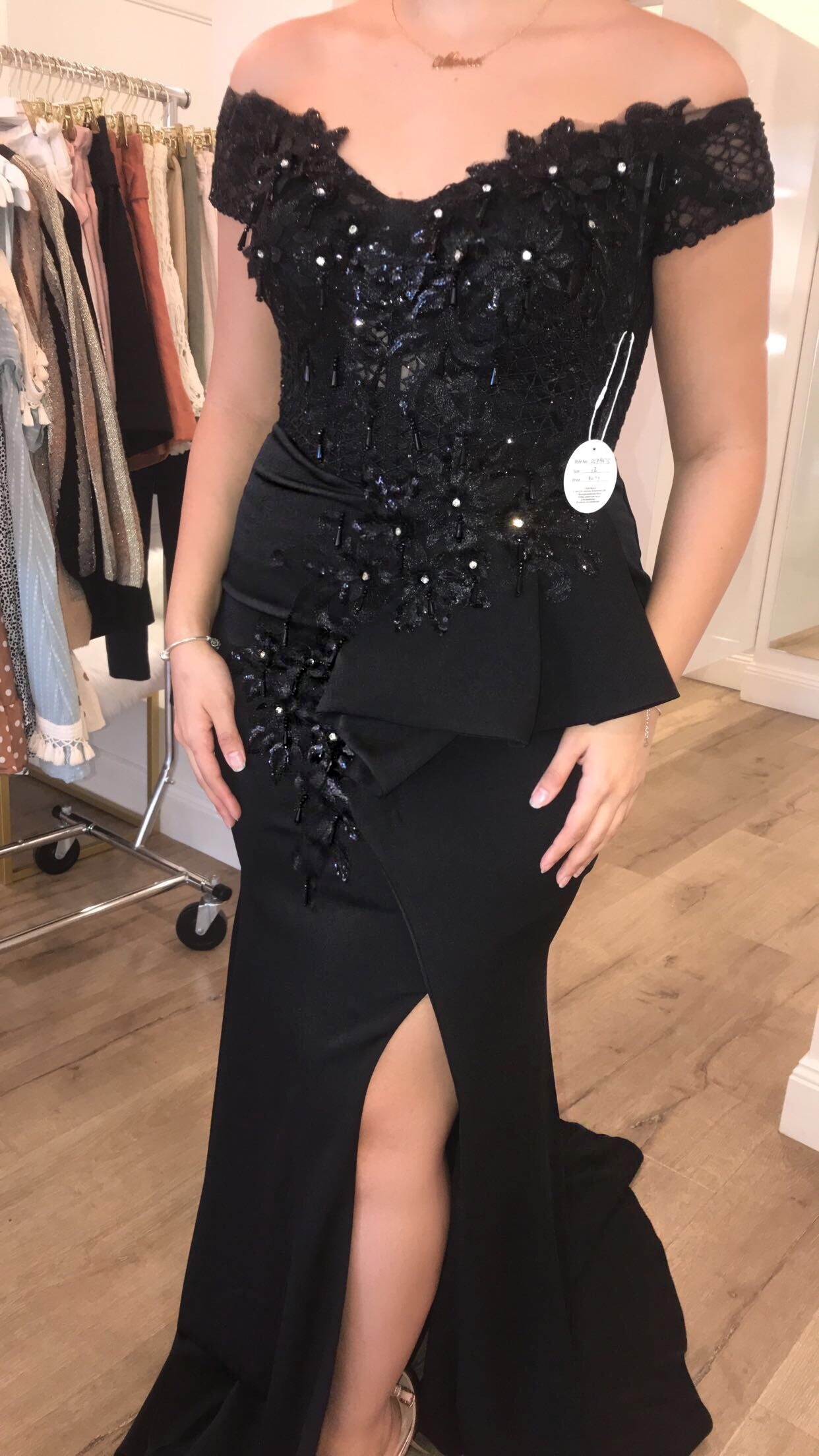 Catwalk Instyle Black to loan