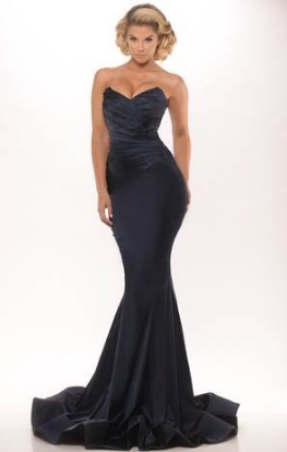 Borrow a Black Portia And Scarlett