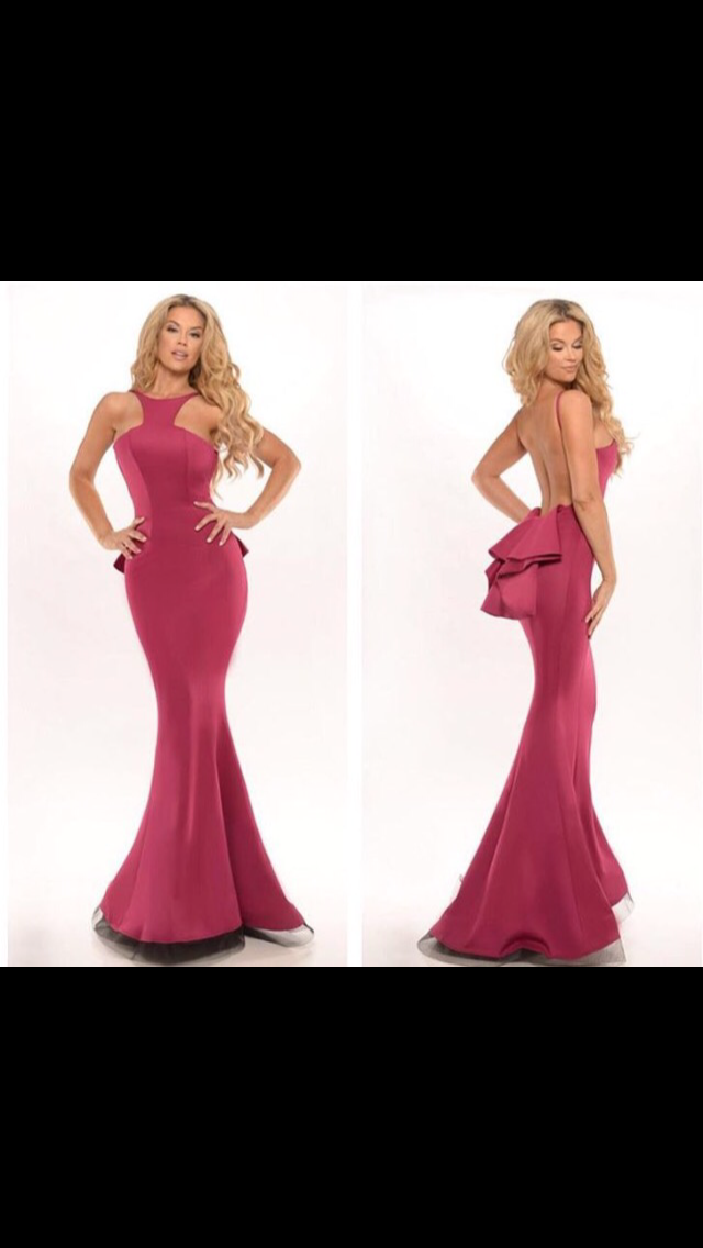 Designer rental Pink Portia And Scarlett