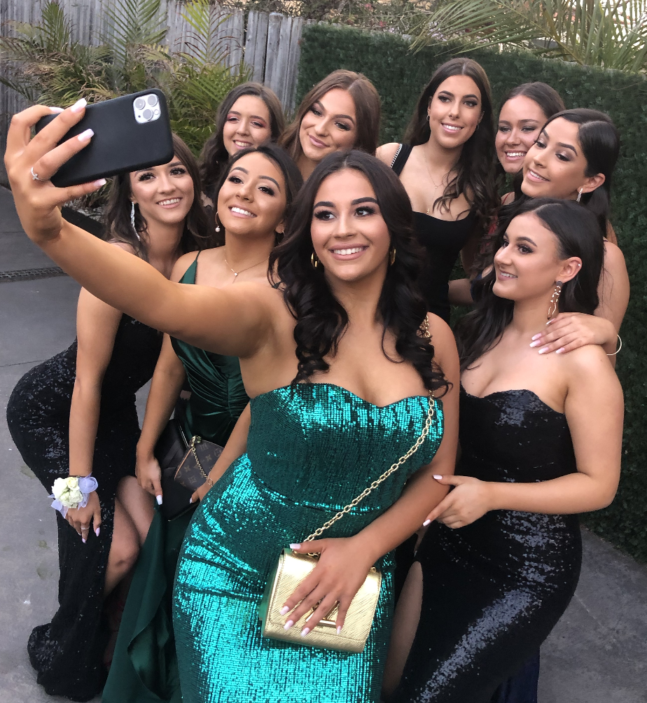 Loan a A&N Luxe Label A&N Chloe Sparkling Gown Emerald