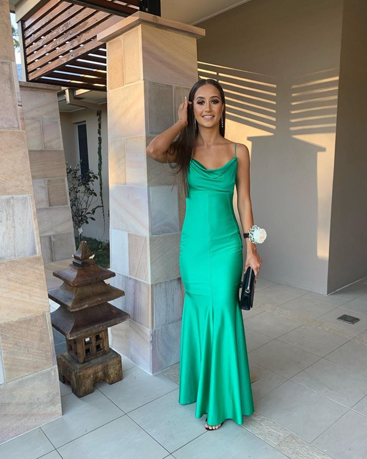 For rent a House Of Ezis Arch Green Gown