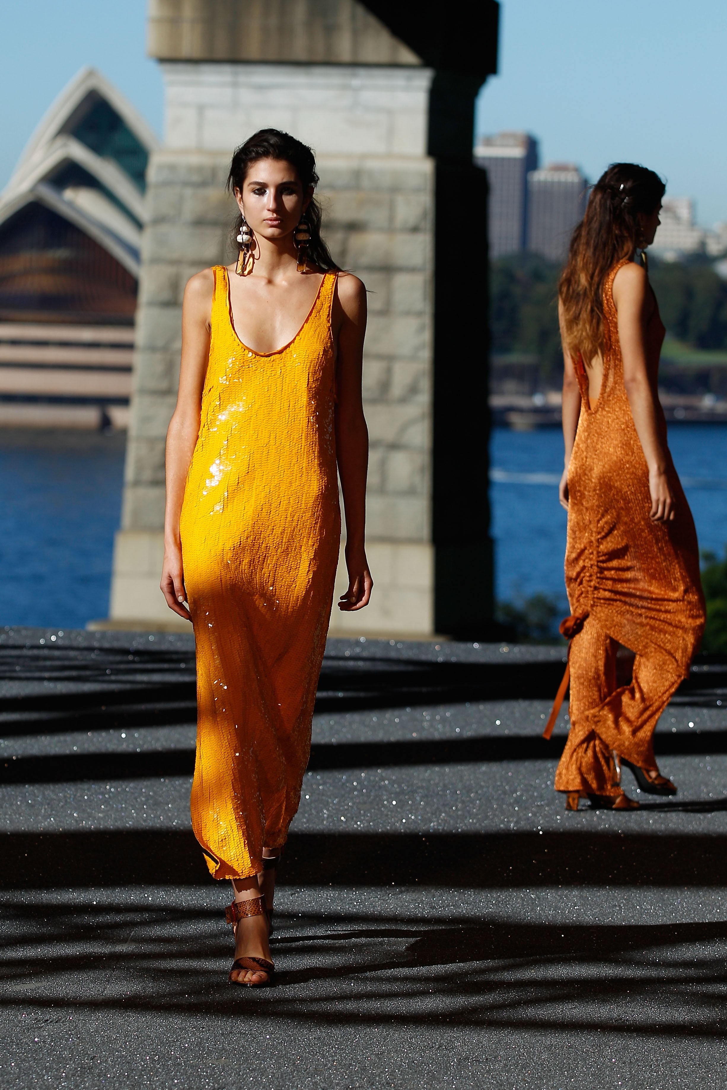 Borrow a Red Manning Cartell