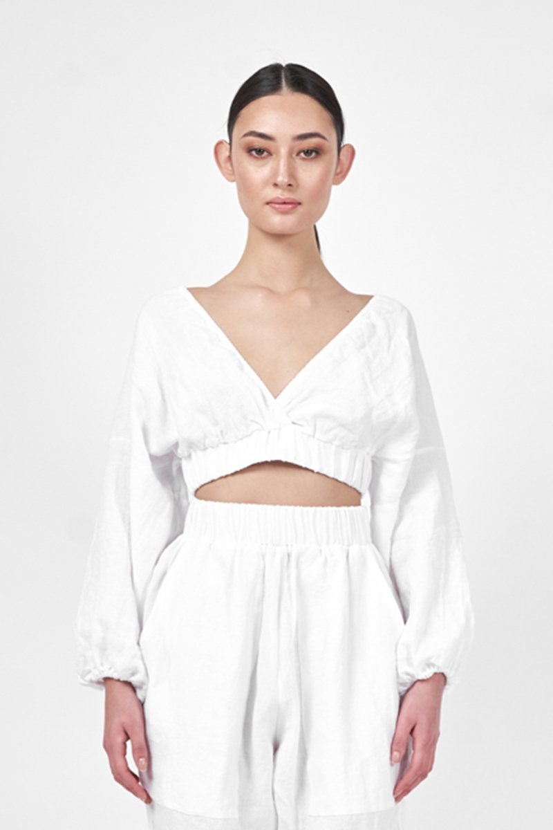 Natalie Rolt White for hire