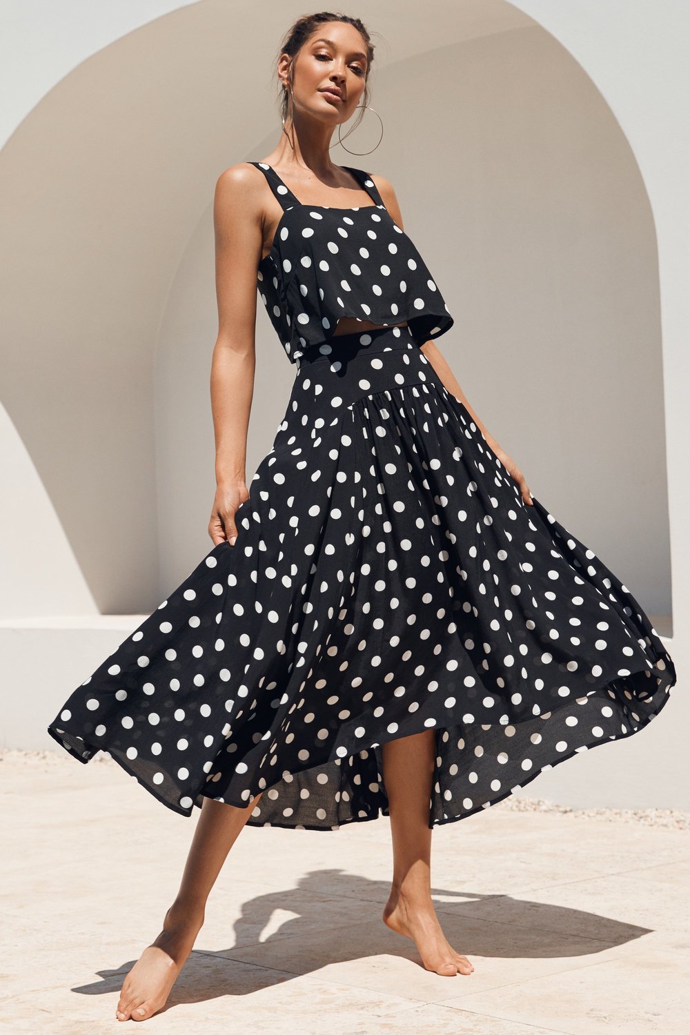 Hire a Mister Zimi Betsy Set Cha Cha