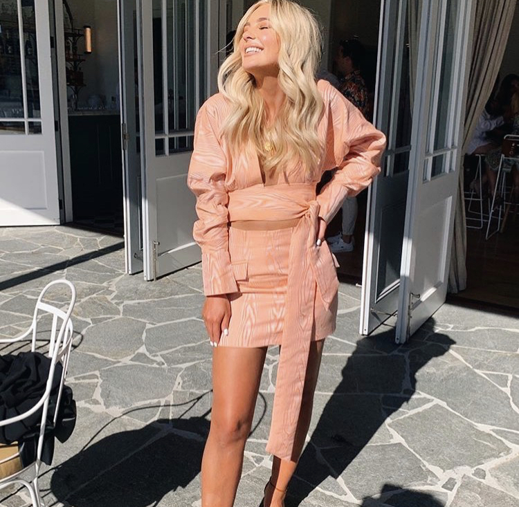 Manning Cartell Pink to lend