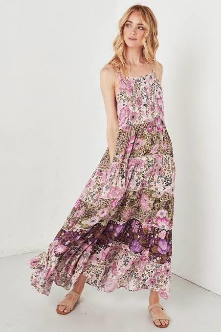 Spell & The Gypsy Pink rental