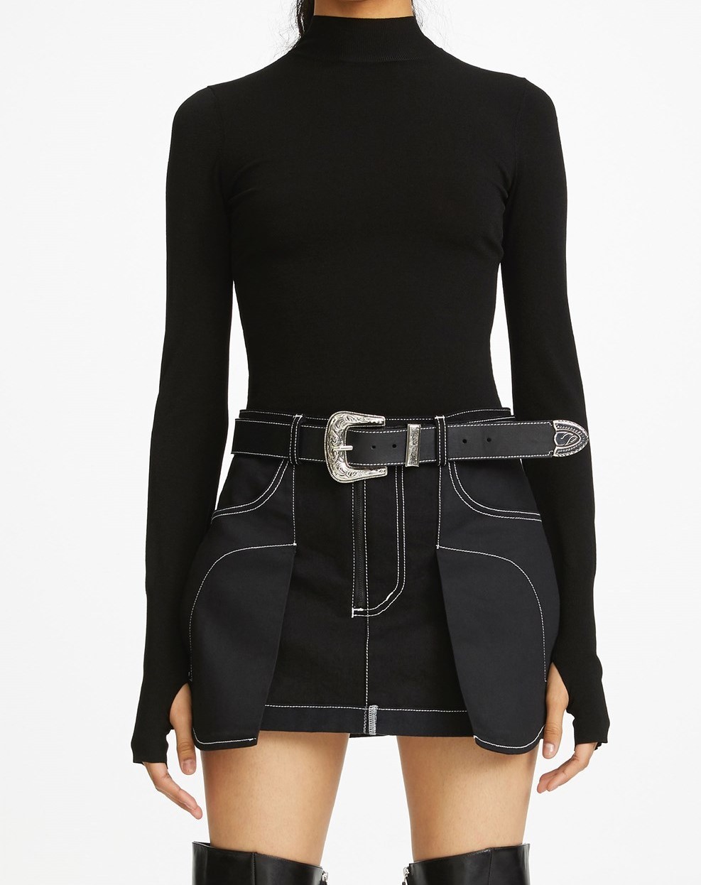 Loan a Black Dion Lee